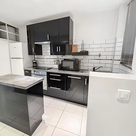 Apartment Moderne & Spacieux-wi-fi Rapide *